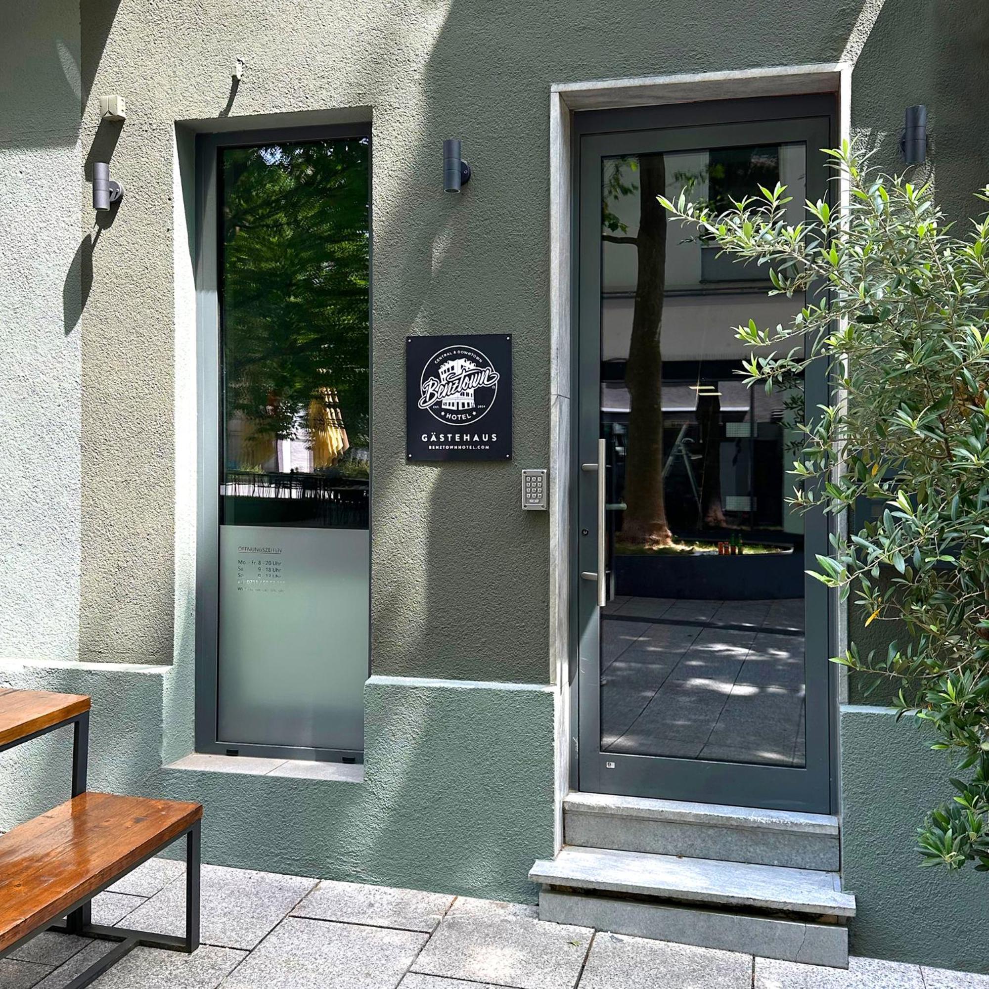 Benztown Hotel Gaestehaus Stuttgart Ngoại thất bức ảnh